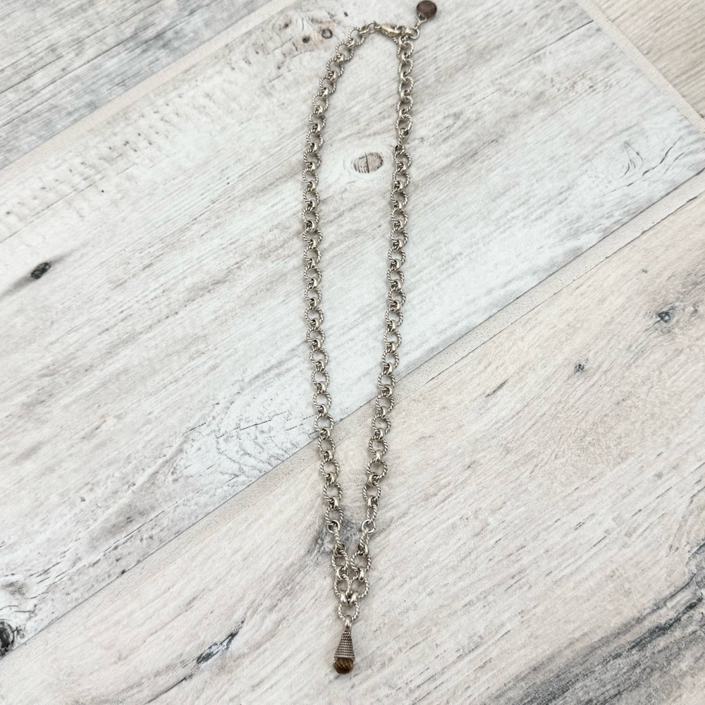 Silver Chain Small Pendant Necklace